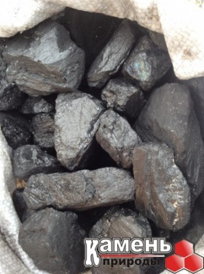 Уголь сортовой в мешках для отопления