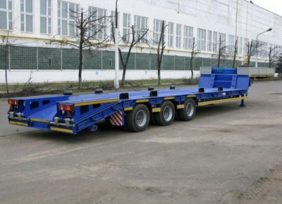 Трал низкорамный МАЗ-997700-011 40 тонн