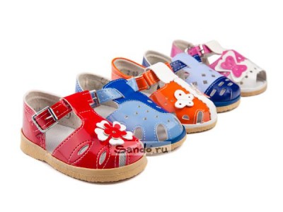 Обувная компания «Сандо» известна на рынке с 1999 года, здесь представлена детская обувь оптом от производителя. Огромный выбор товаров и высокая скорость обработки заказа делает сотрудничество с нами удобным и выгодным.